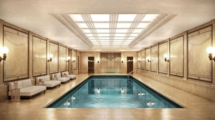 piscina hotel de lujo